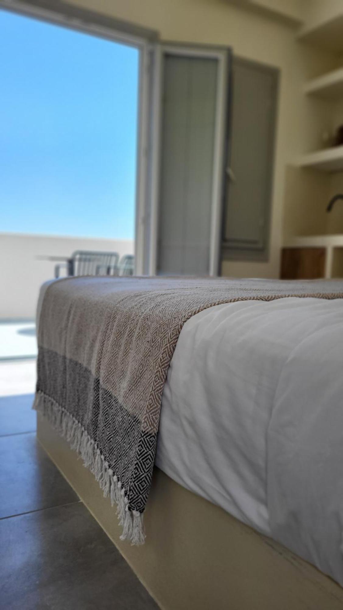 Maeva Suites Santorini Пиргос Экстерьер фото