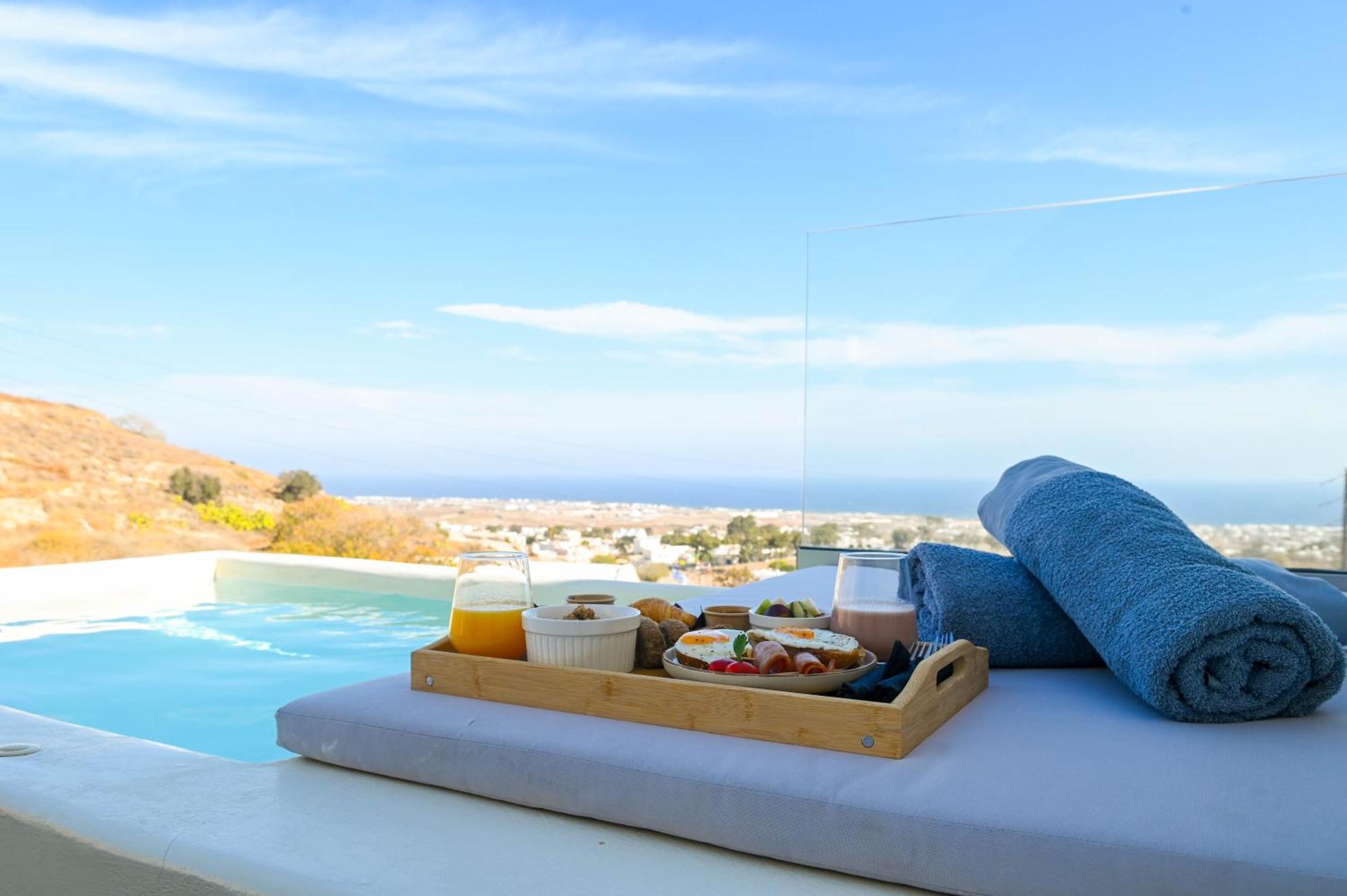 Maeva Suites Santorini Пиргос Экстерьер фото