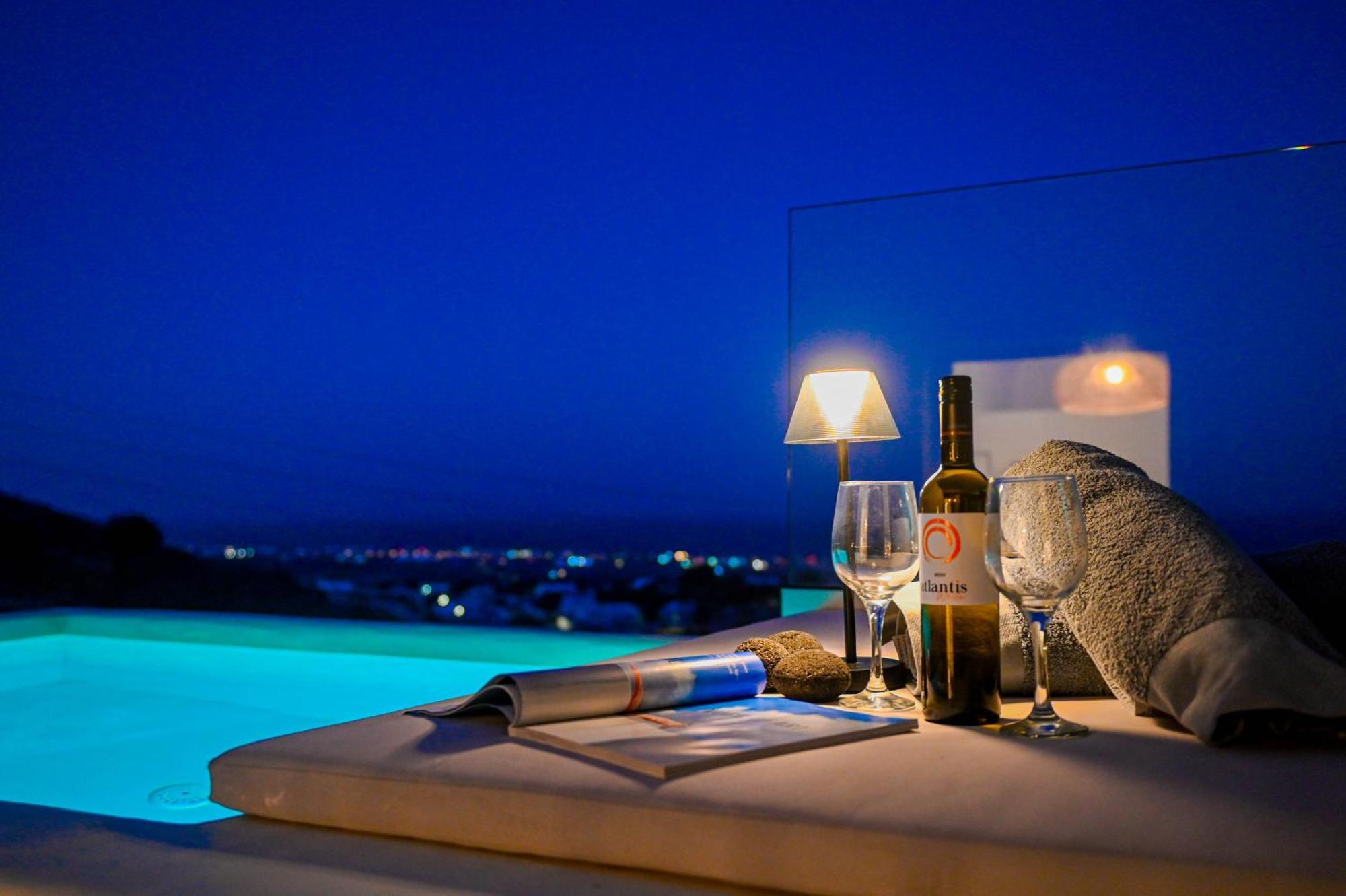 Maeva Suites Santorini Пиргос Экстерьер фото